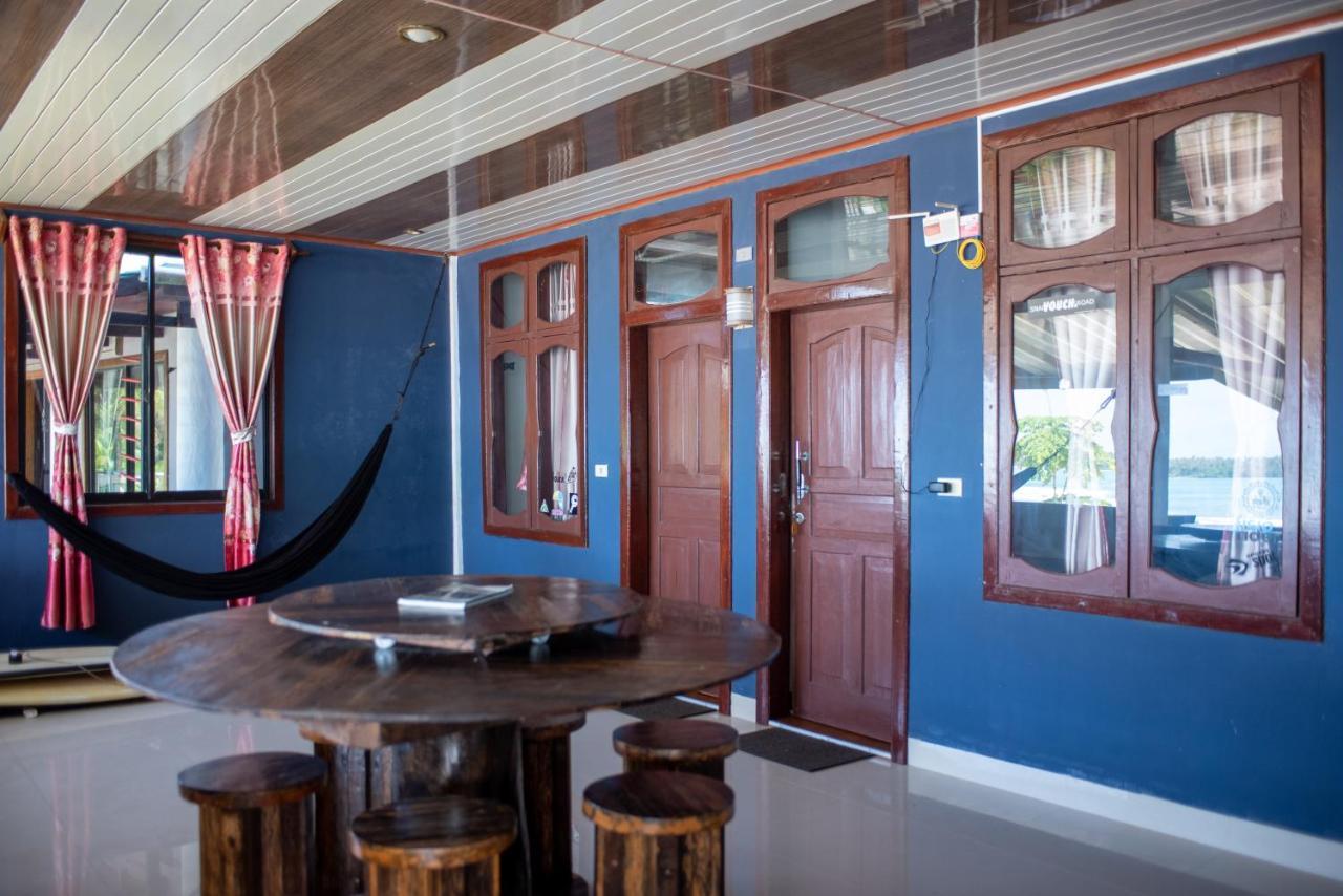 Appartamento Yuni Surf House Lagudri Esterno foto